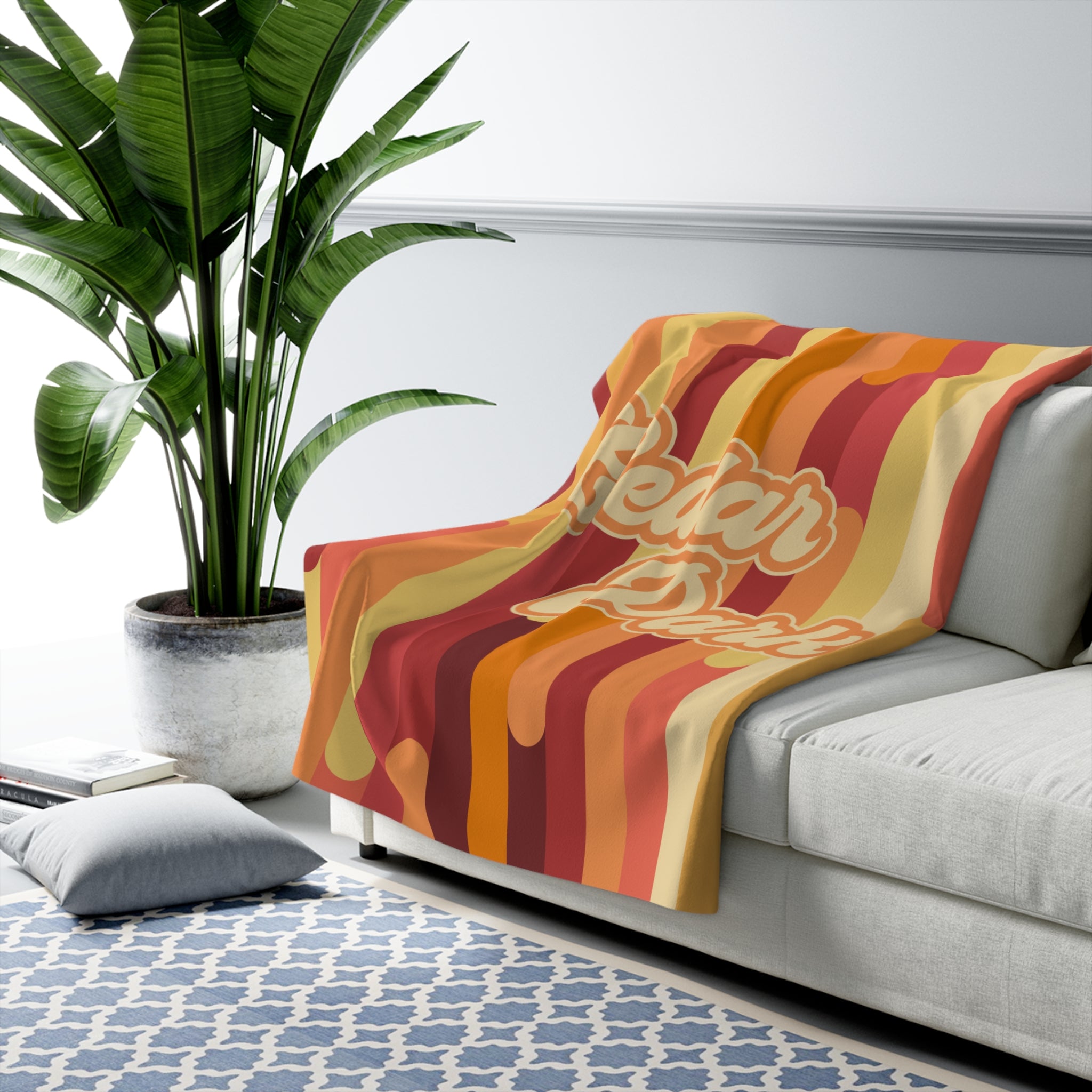 Cedar Park Sherpa Fleece Blanket - Loud Retro